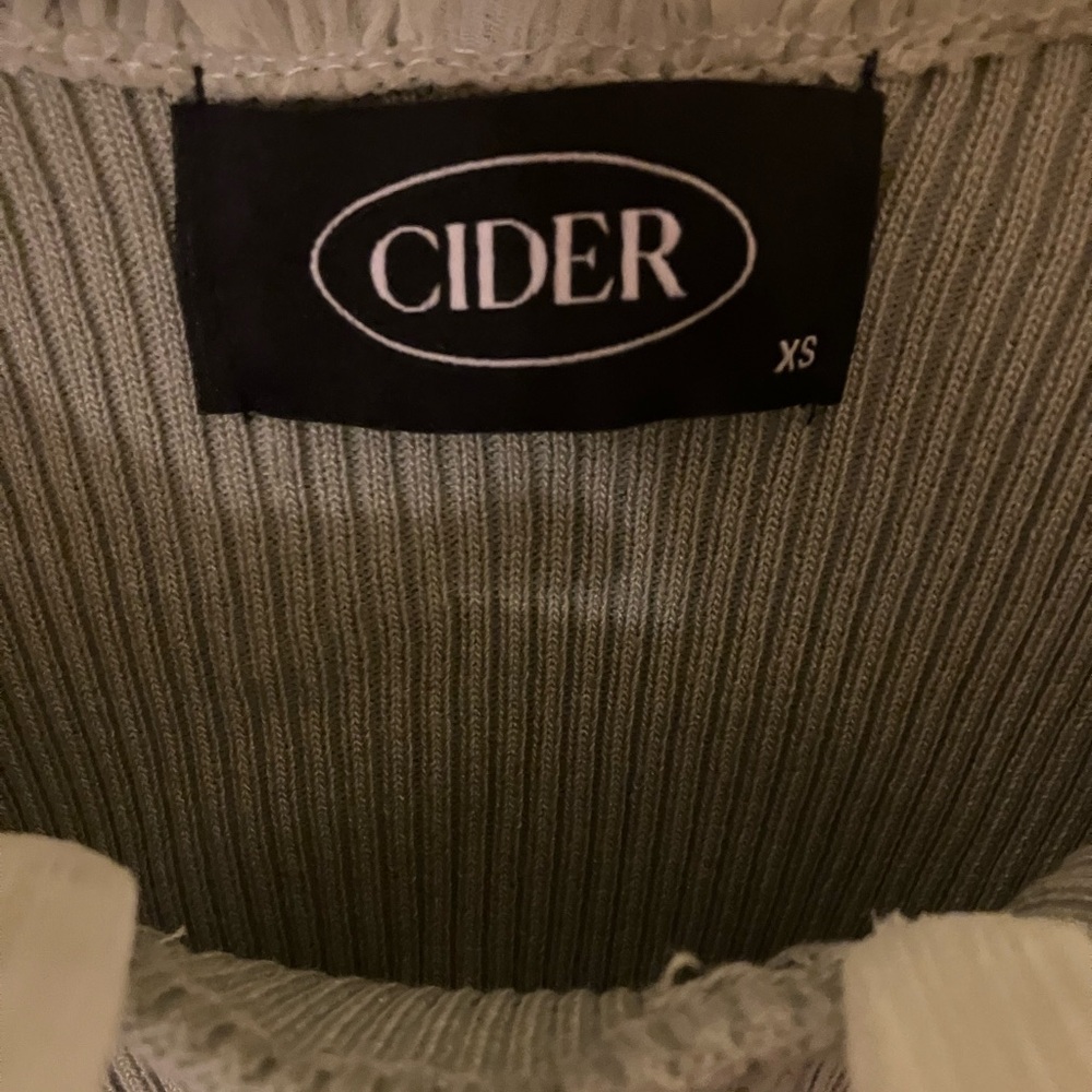 Cider Crop Top - Picture 3 of 4